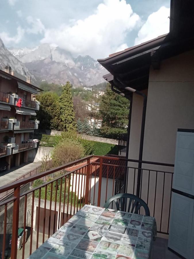 Casa Stefania 3 Leilighet Mandello del Lario Eksteriør bilde