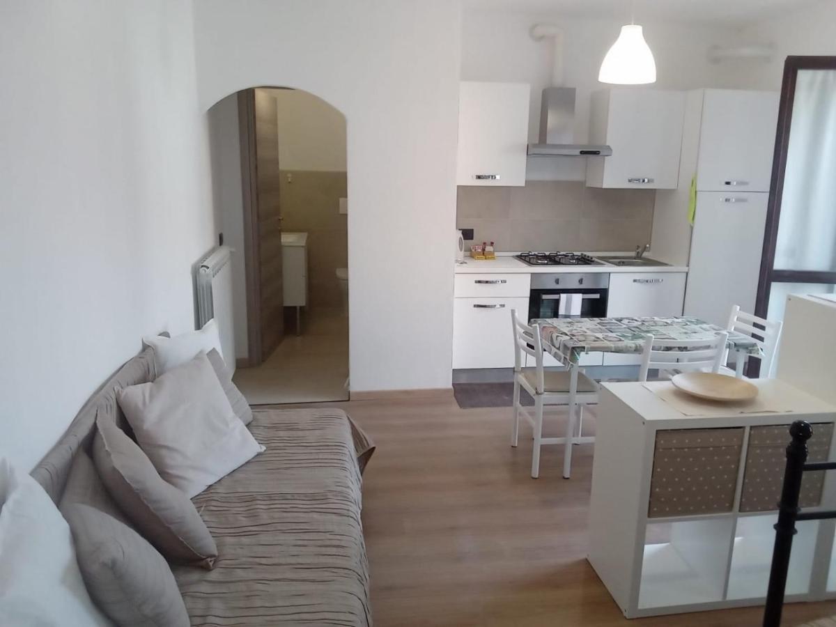 Casa Stefania 3 Leilighet Mandello del Lario Eksteriør bilde